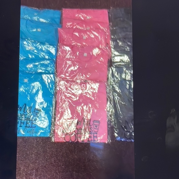 🆕Only 1 remaining 🌺“ Momma Needs Coffee “ Tee  3 color choices 🌺 nwt - Picture 5 of 7